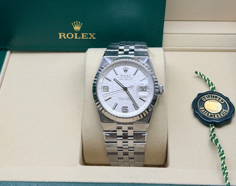MarketPlace: 2026 Rolex Land-dweller Watch Ref. 127334 Full Set