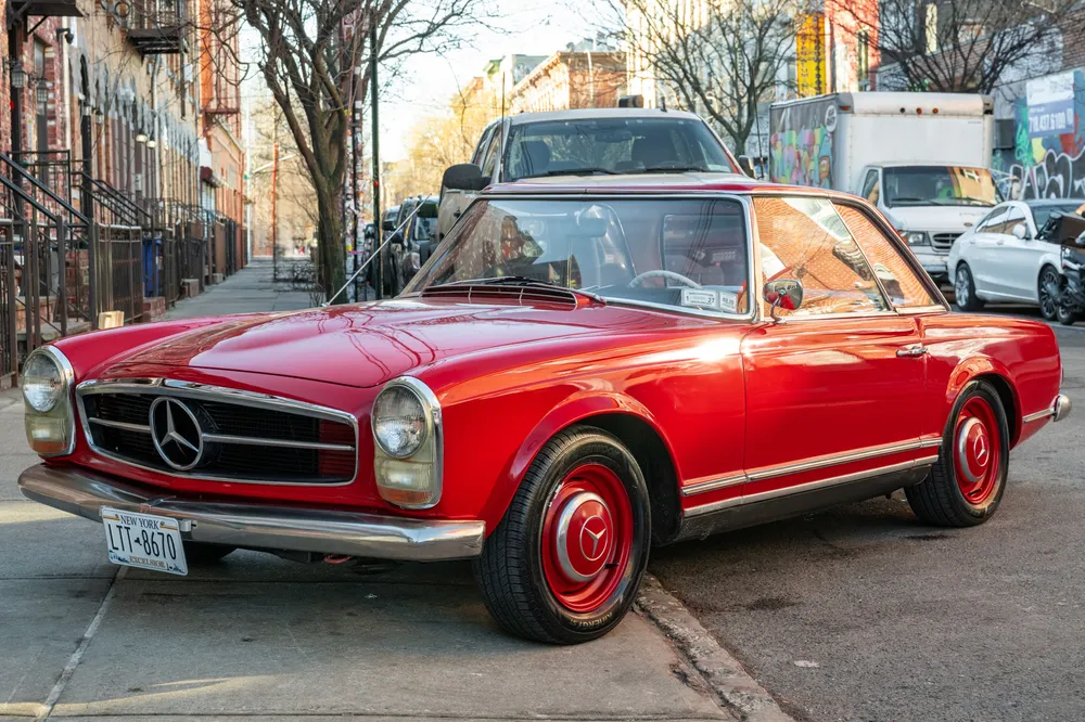 MarketPlace: 1965 Mercedes-Benz 230SL 4-Speed