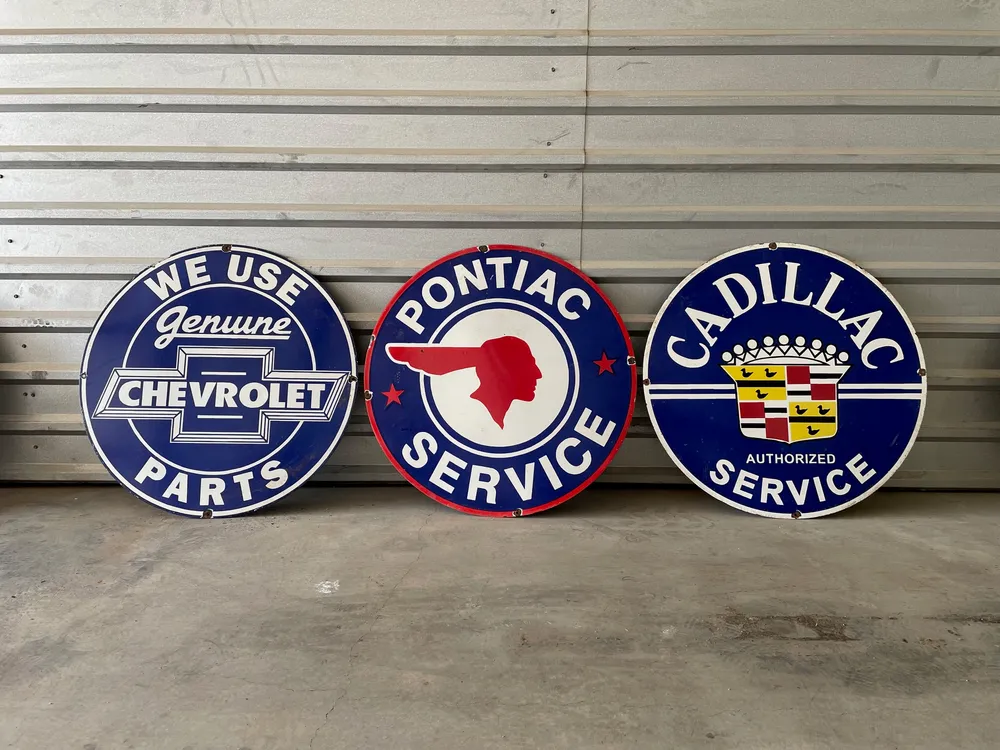 MarketPlace: General Motors Style Porcelain Sign Collection