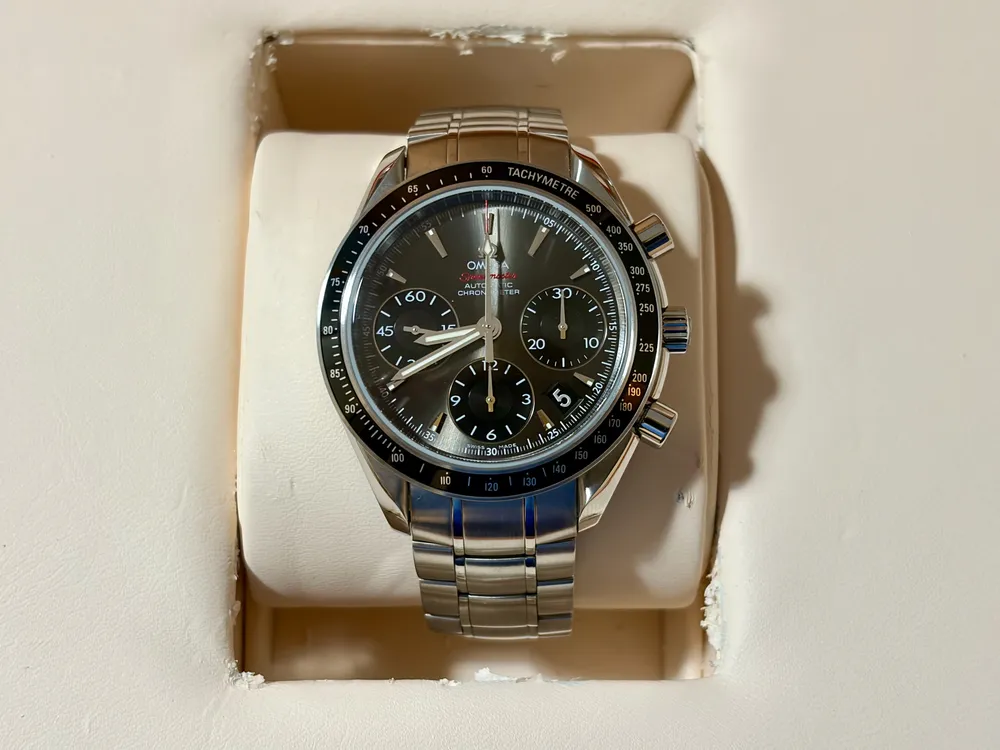 MarketPlace: 2019 Omega Speedmaster Date Watch Ref. 323.30.40.40.06.001 Full Set