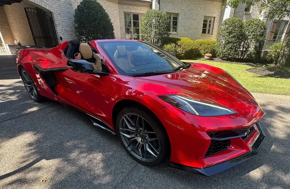 1,800-Mile 2023 Chevrolet Corvette Z06 Convertible 3LZ