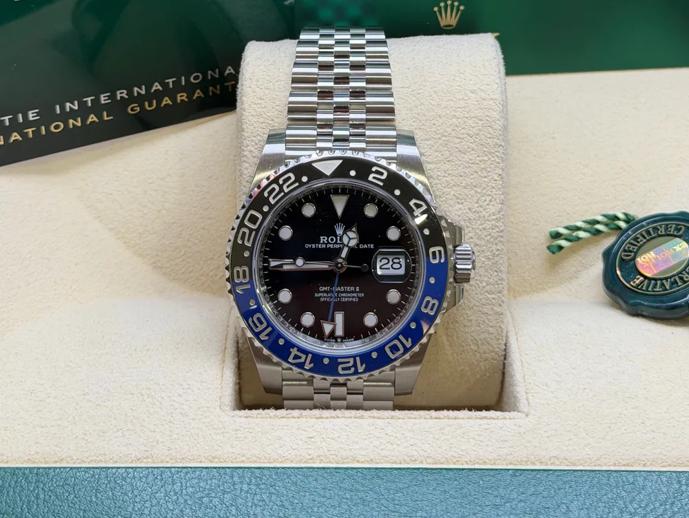 MarketPlace: 2023 Rolex GMT Master II Batgirl Watch Ref. 126710BLNR Full Set