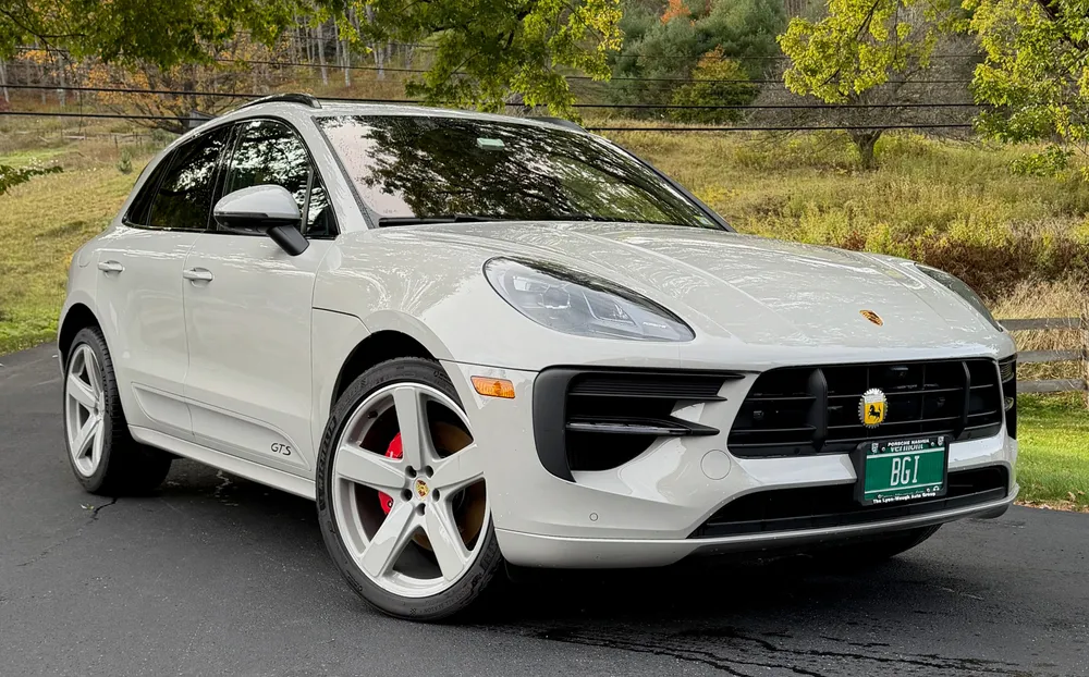 20k-Mile 2021 Porsche Macan GTS