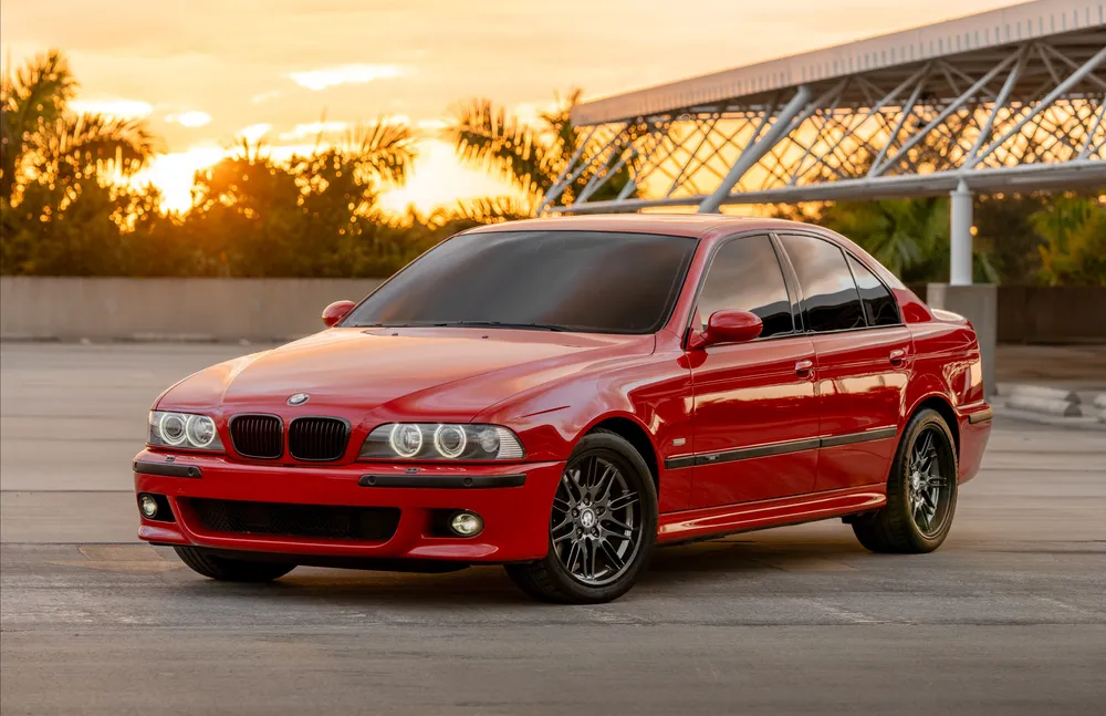 2002 BMW M5