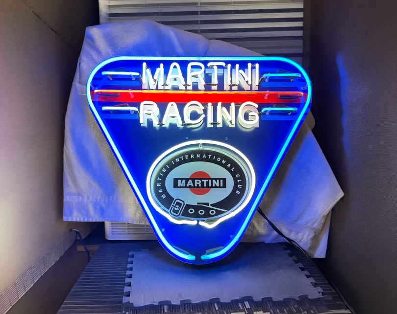 MarketPlace: Custom Made Martini Neon Sign