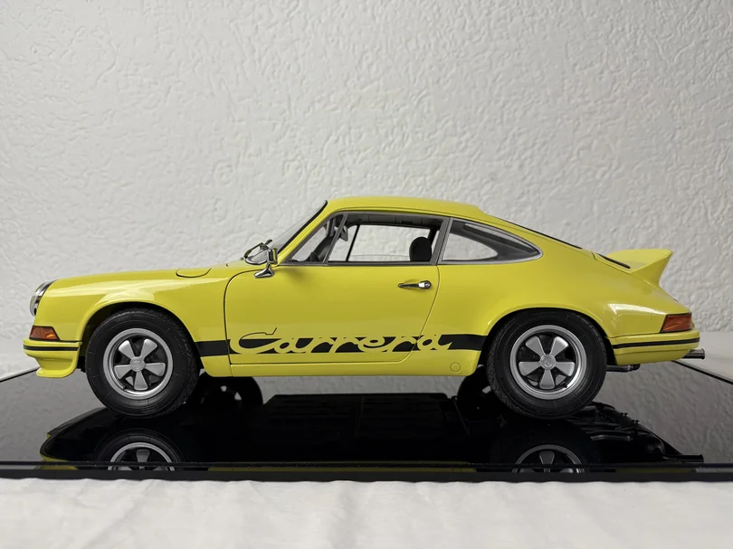 MarketPlace: 1973 Porsche 911 Carrera RS 1:8 Scale Model